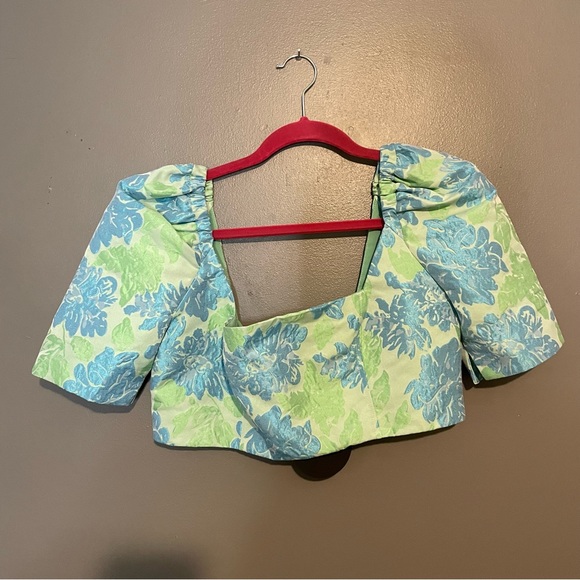 Nookie Solana Crop Top & Skirt Set in Mint & Blue beach pictures - Picture 6 of 10